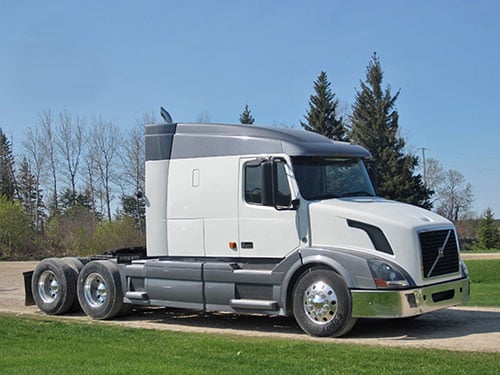 2007 Volvo VNL64