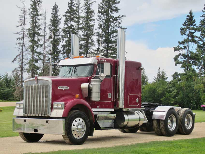 Pre-Emission Used Semi-Truck